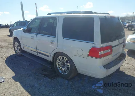 2010 Lincoln Navigator из США, поврежденный, VIN 5LMJJ2J50AEJ10471